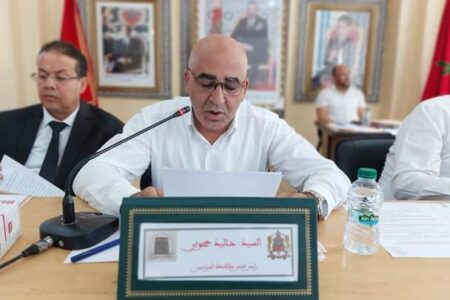 رئيس مقاطعة المرينيين ينفي تغيير اسم شارع بن تاشفين باسم والده