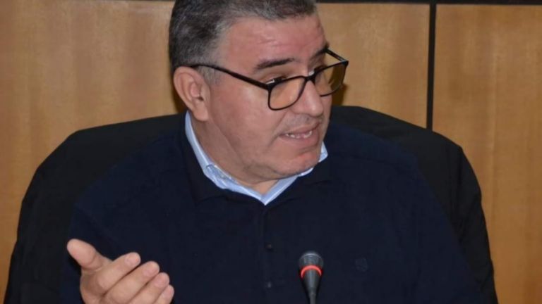 ماذا بعد مقاطعة طلبة كليات الطب والصيدلة للدورة الاستدراكية؟ 5 عناصر لفهم ما يجري