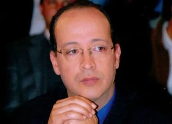 وقاحة السلطة.. أول الحيوان فينا !
