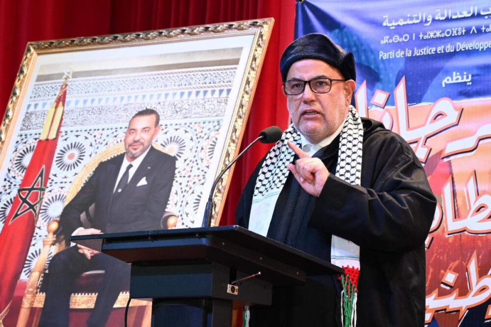 بنكيران يطالب العثماني بالاعتذار عن توقيع اتفاق التطبيع مع إسرائيل