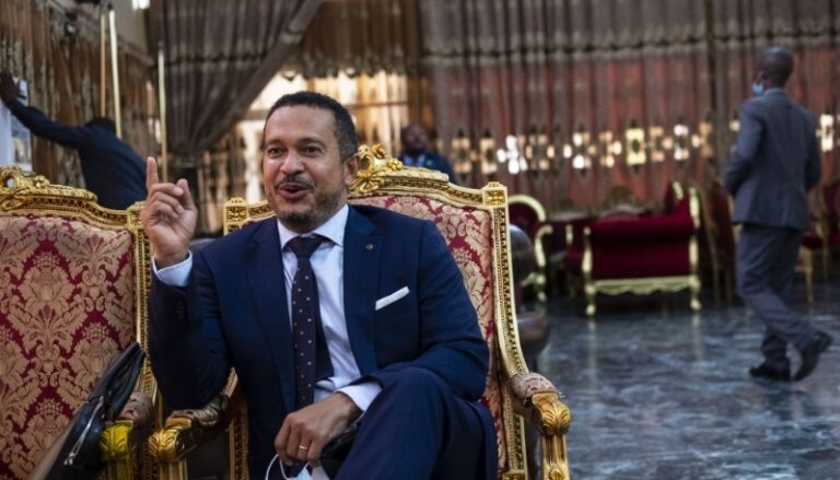 القضاء المغربي يدين مدير شركة “Touissit” بالسجن وغرامة 8 مليار ونصف