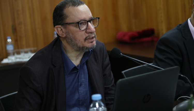 خبير تربوي يقدم قراءة تحليلية في أبرز أسباب تدني أداء التلاميذ المغاربة في التقييمات الدولية (حوار)