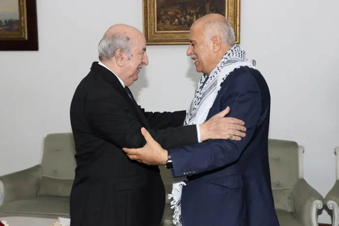 أمين سر حركة فتح الفلسطينية يستفز المغاربة في قضيتهم الأولى