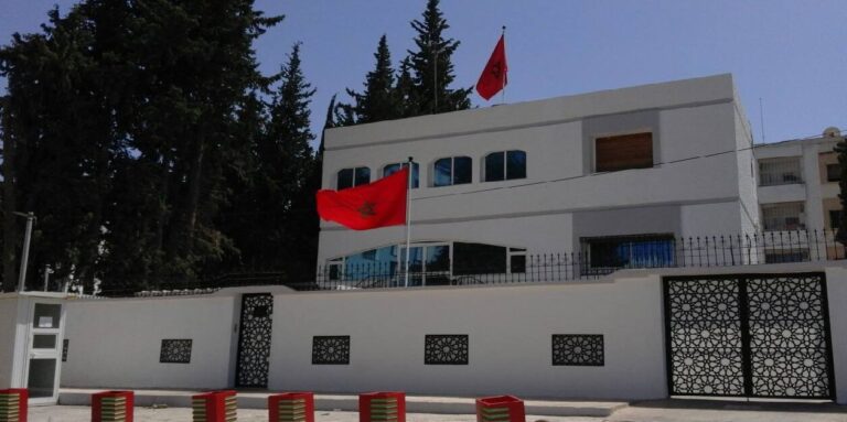قنصلية المغرب بتونس توجه نداءً للكفاءات المغربية المقيمة بها