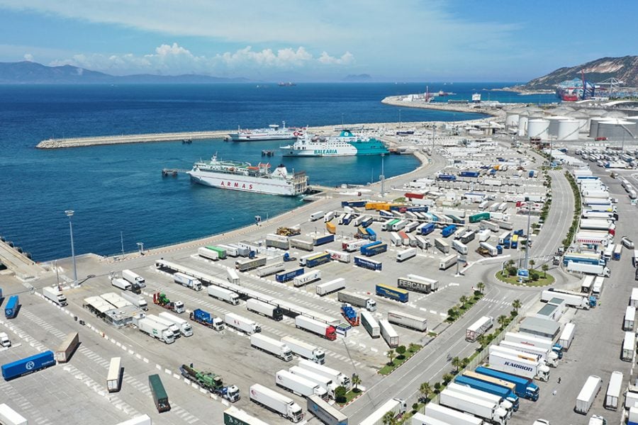 الصين تثير القلق باستحواذها على موانئ عالمية استراتيجية من بينها المغرب