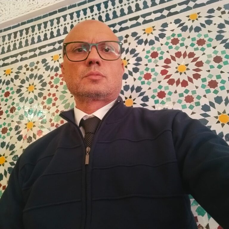 لا ثقة في الحكومة ولا ثقة في البرلمان