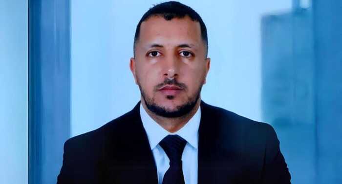 كاد المعلم أن يكون حارسا