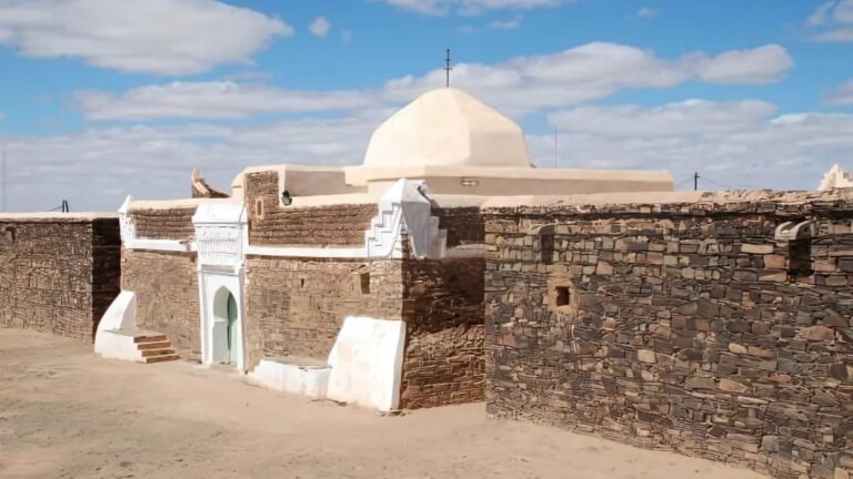 زوايا الصحراء.. بيعات روحية وقانونية متجددة للسلاطين ترسخ سيادة المغرب على صحرائه (الأخيرة)