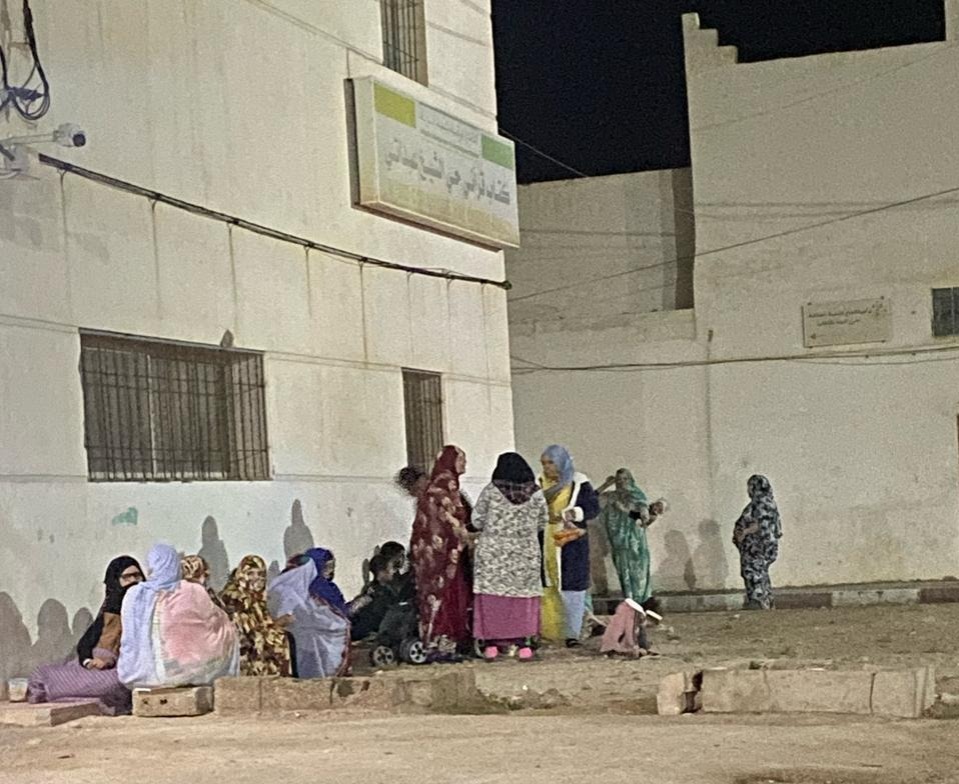 “قفة رمضان” تخرج مواطنين للاحتجاج بطانطان (صور)