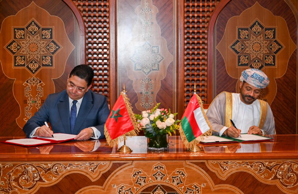عمان والمغرب يوقعان على العديد من الاتفاقيات ومذكرات التفاهم والبرامج التنفيذية