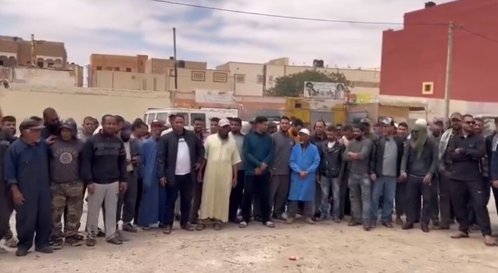 “ميكانيكيو” العيون يغلقون محلاتهم ردا على ولد الرشيد (صور)