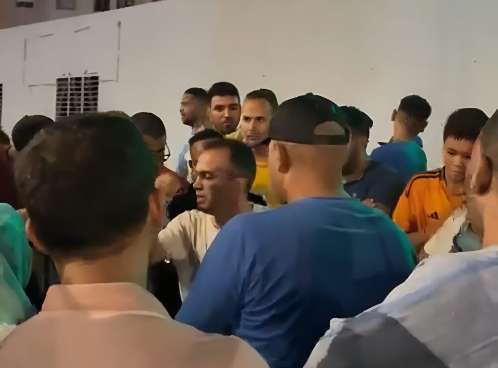 “شارع الموت” يخرج ساكنة منطقة بطنجة للاحتجاج (فيديو)