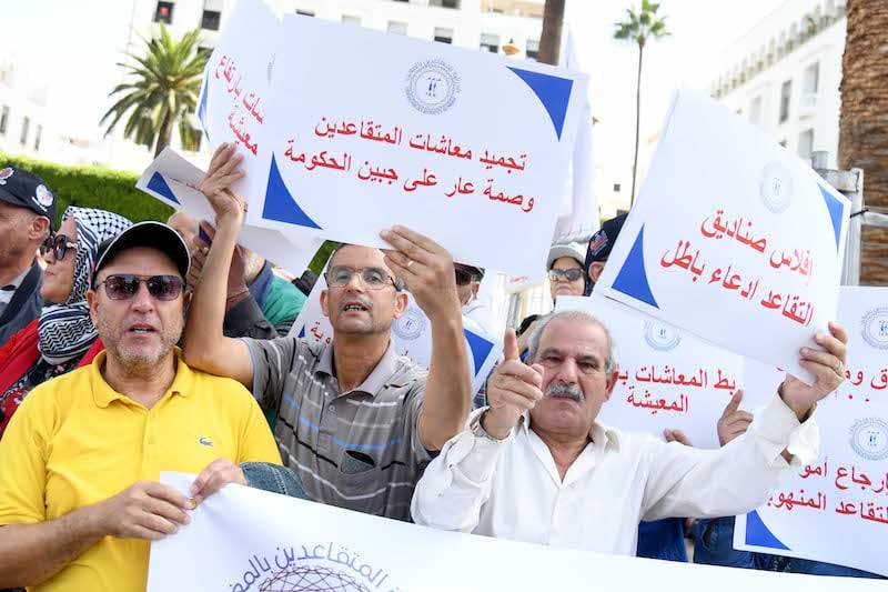 متقاعدو المغرب يحتجون أمام البرلمان طلبا للإنصاف (صور+فيديو)