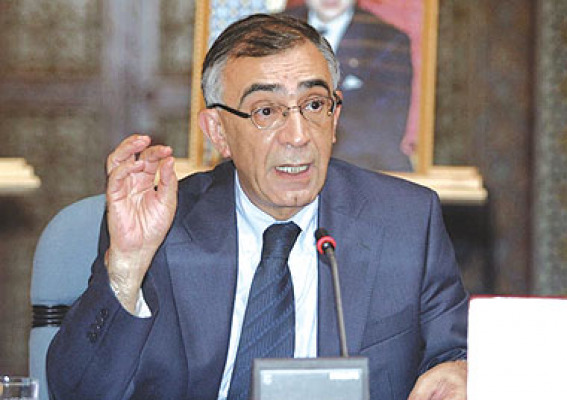 عمر عزيمان يتوج بالجائزة الدولية “ذاكرة من أجل الديمقراطية والسلم”