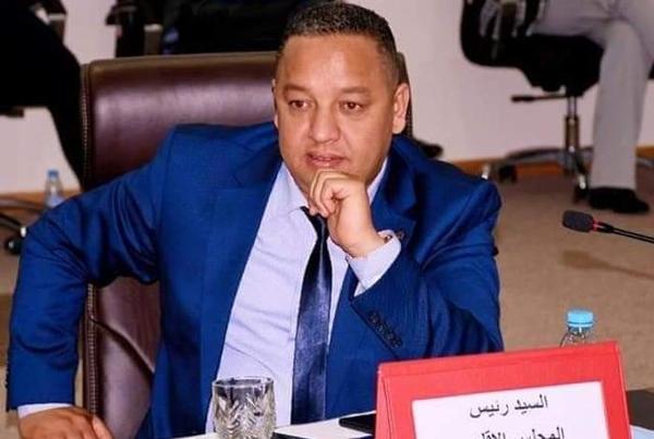 محكوم بـ 10 سنوات سجنا.. مذكرة دولية لاعتقال رئيس سابق لمجلس إقليمي