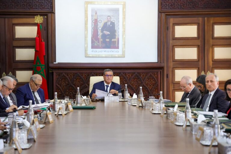 مجلس الحكومة يصادق على مشروع القانون المتعلق بمدونة التجارة