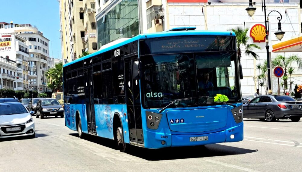 أجور هزيلة واستغلال للعمال.. انتقادات تلاحق شركة “ألزا” الإسبانية للنقل الحضري بالمغرب