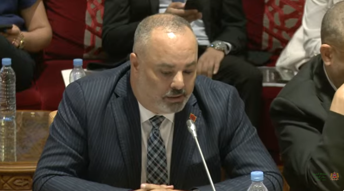برلماني يتهم العمران بارتكاب جريمة في حق مشروع دشنه الملك