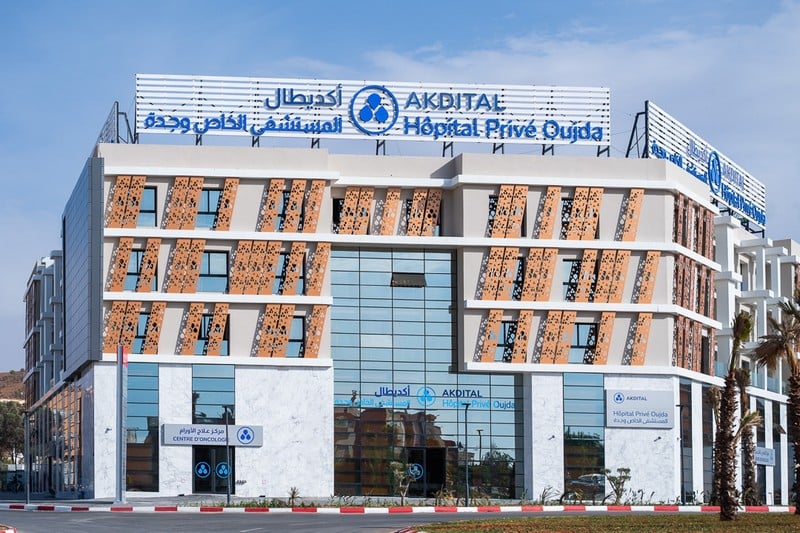 أرباح “بالملايير” للمصحات الخاصة: 44% من حاملي “أمو تضامن” يتجهون للقطاع الخاص
