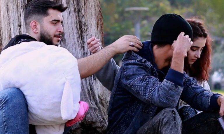 مرصد يطالب بوقف الكاميرا الخفية وبرامج المقالب بمنصات التواصل