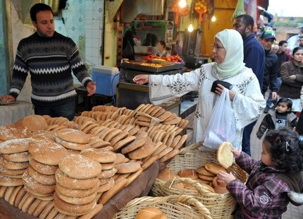 بعد توصية “رفع الدعم عن الخبز” هل تكرر الحكومة سيناريو المحروقات؟ (اليماني يجيب)