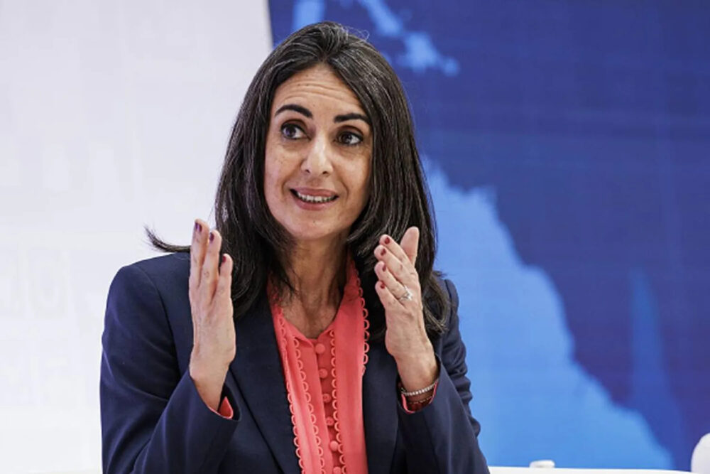 وزارة الاقتصاد والمالية تباشر عملية تنقيل موظفي الخزينة العامة