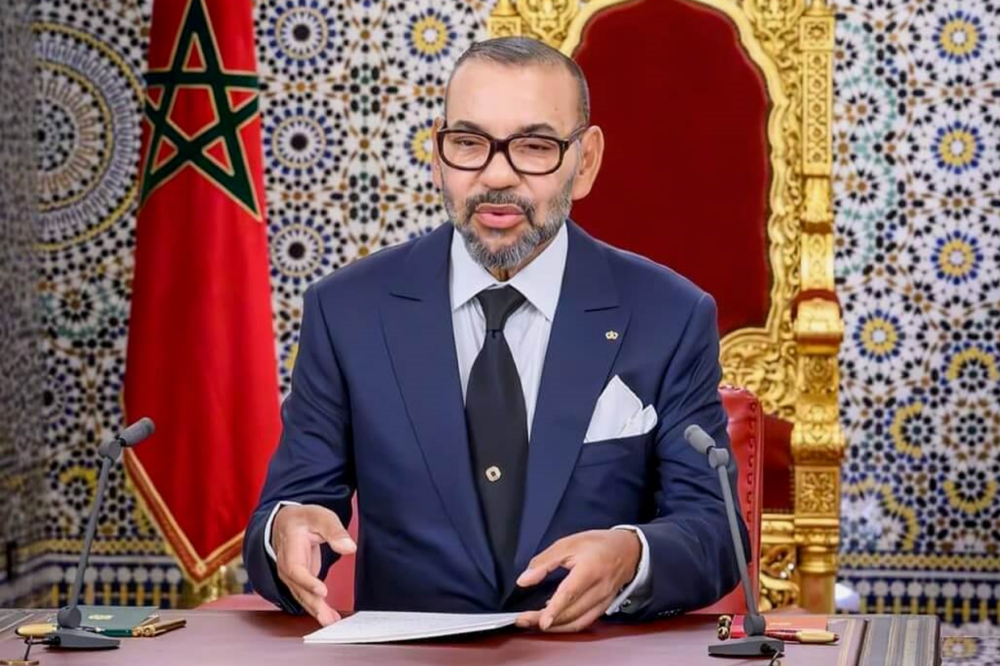 الملك يعاني ألما في أسفل الظهر مصحوبا بتشنج عضلي (بلاغ)