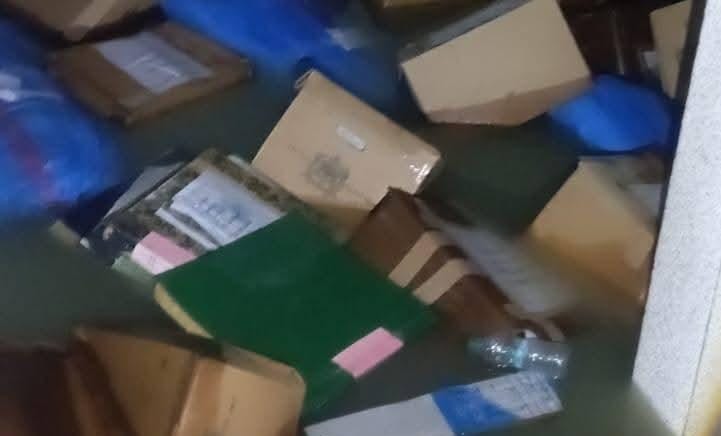 الفيضانات تجتاح محكمة القصر الكبير  ومصدر يكشف حجم الأضرار في الملفات