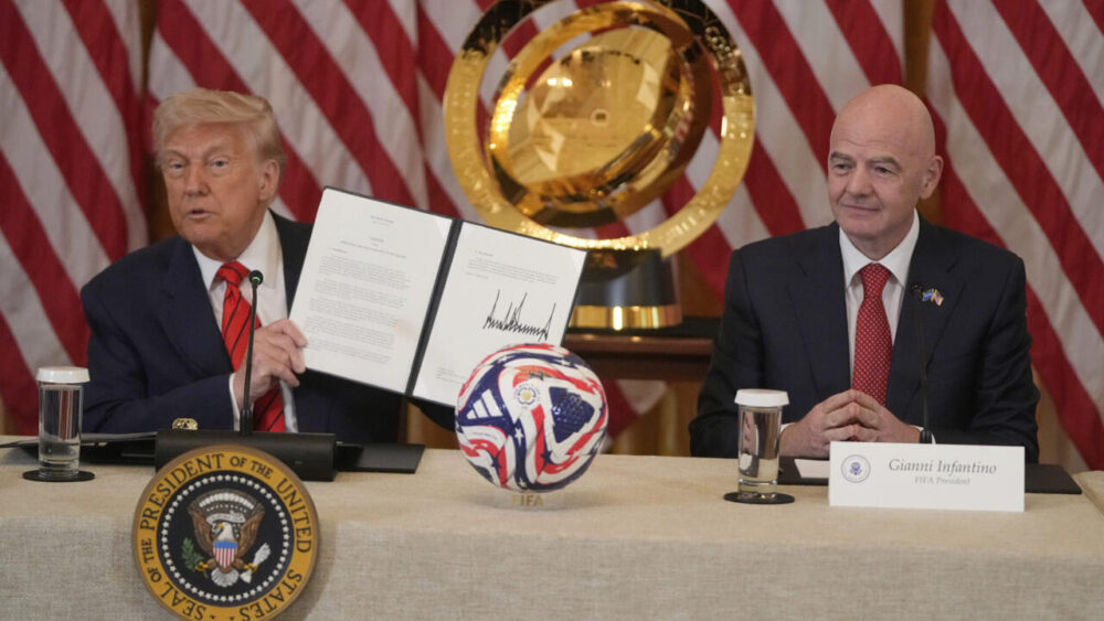 ترامب يفرض قيود صارمة لحضور المشجعين المغاربة ”مونديال 2026”