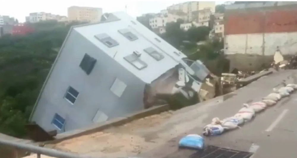 عدم إدراج شفشاون، تاونات، الحسيمة ووزان ضمن المناطق المنكوبة على طاولة لفتيت