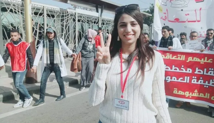بعد مغادرتها السجن.. توقيف الأستاذة نزهة مجدي عن العمل