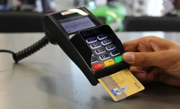 رسوم “TPE” تثقل كاهل التجار الصغار 