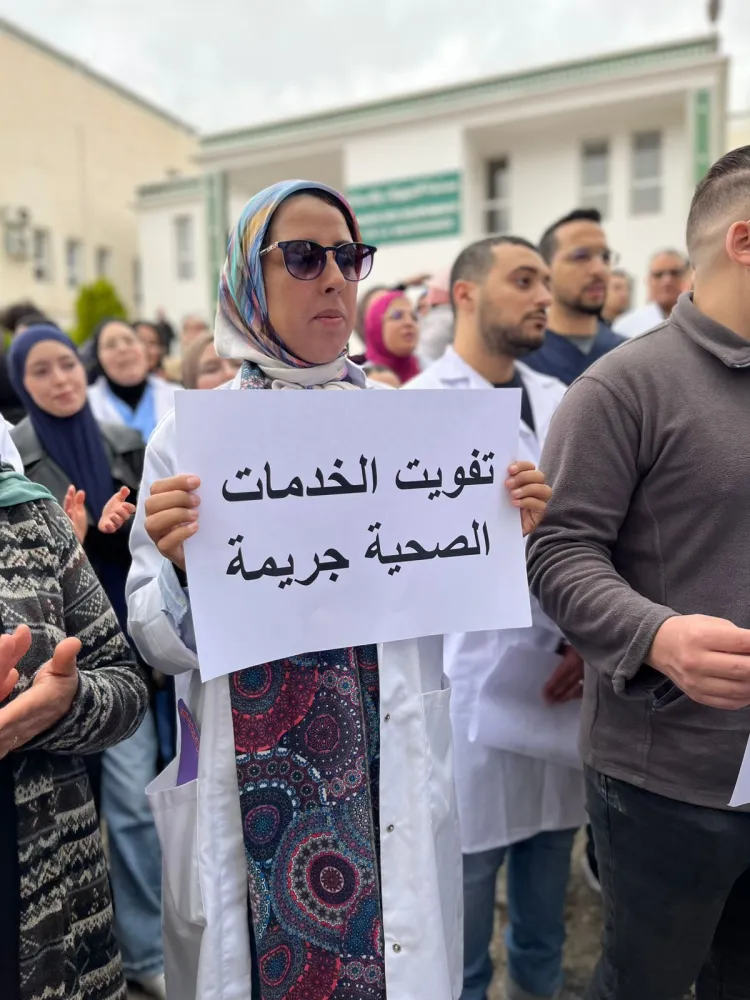 بعد احتجاجات تطوان وزير الصحة مطلوب في مجلسي المستشارين والنواب