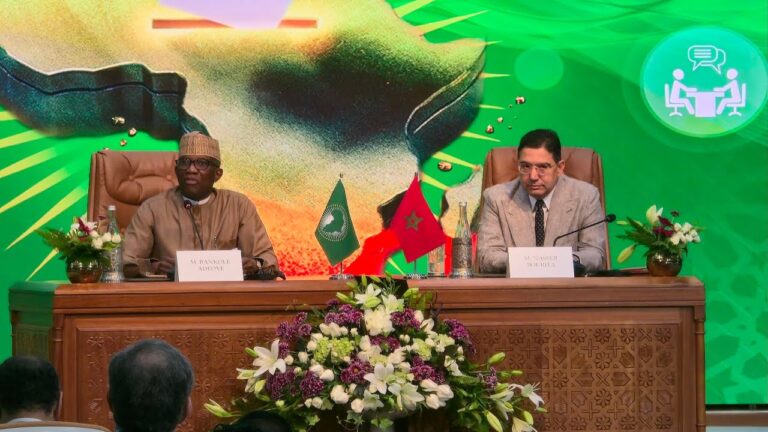 الدورة الثالثة لحوار الديمقراطية بإفريقيا