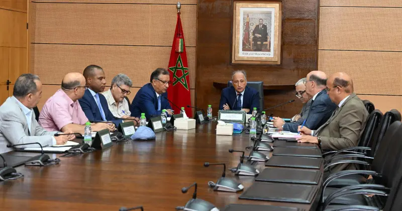 “آشكاين” تكشف تفاصيل اللجنة العليا المُنعقدة بين الوزير برادة والنقابات التعليمية