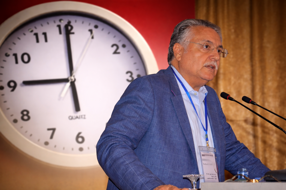 بن عبد الله يلتحق بـ”الراكبين” على مطلب الغاء الساعة الاضافية