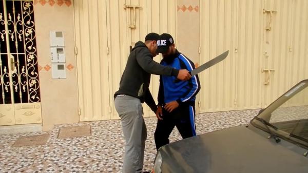 عِقْد سجناً لجانحين عرّضا شرطيا للكريساج بطنجة