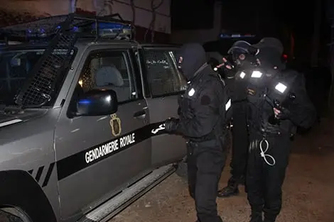 استنفار أمني ببن الطيب لاعتقال مشتبه به في إطلاق النار على “درك” الدريوش