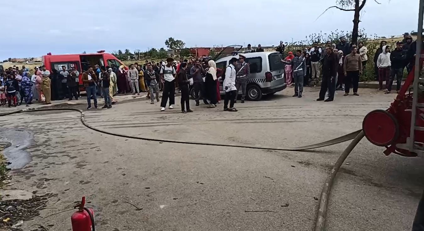 فاجعة بالمحمدية.. أربعيني يضرم النار في ثلاث شقق سكنية ويعرض حياة العشرات للخطر (فيديو)