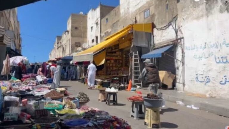 حقيقة هدم قيسارية الحفاري