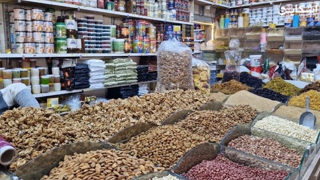 انتعاش سوق الفواكه الجافة بوجدة