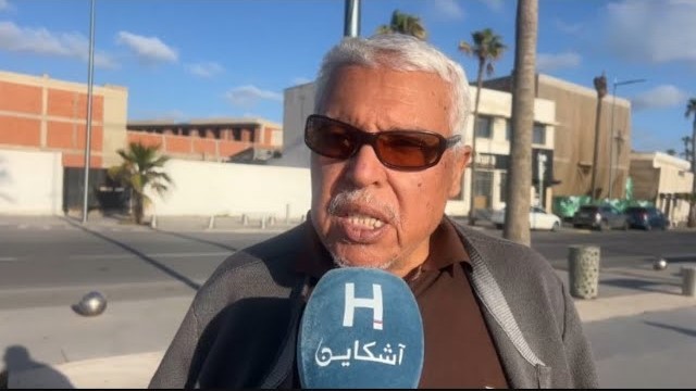 مغاربة يردون على الوزير بواري