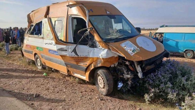 سطات.. نقل تلاميذ الامتحان الجهوي وحادثة سير أخرى تخلفان قتيلين وإصابات (فيديو+صور)