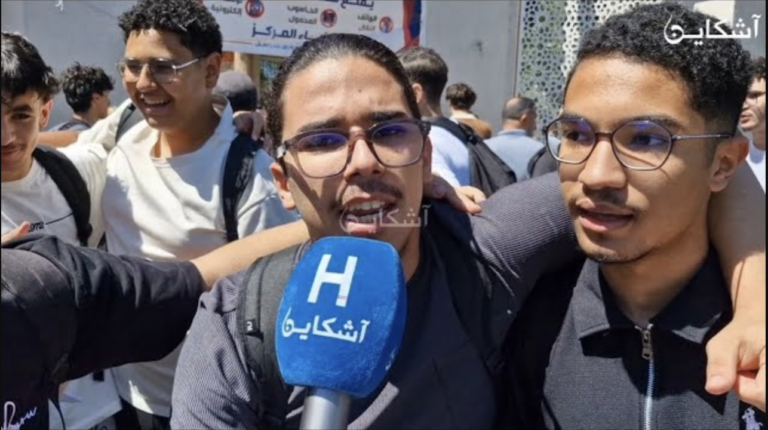 تلاميذ وجدة وإمتحانات البكالوريا