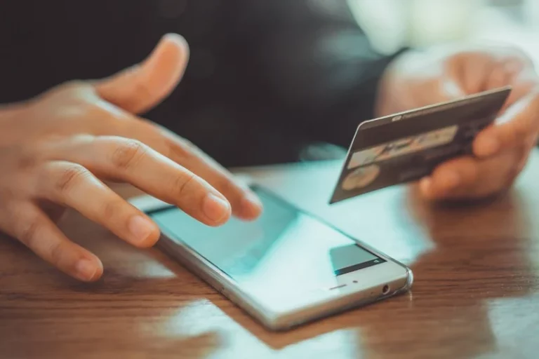 سقوط شبكتين للنصب باسم الأبناك بجرسيف والناظور