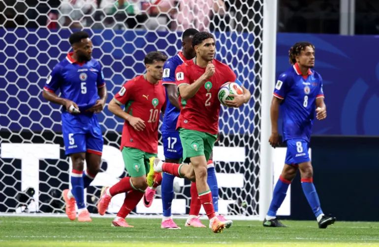 الأسود يحسمون التأهل رسميا للدور 32 بعد فوز صعب على هايتي