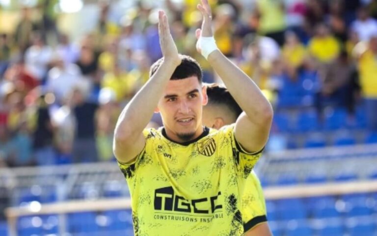 الأهلي المصري يتعاقد مع المهاجم المغربي سفيان بن جديدة لمدة 3 مواسم