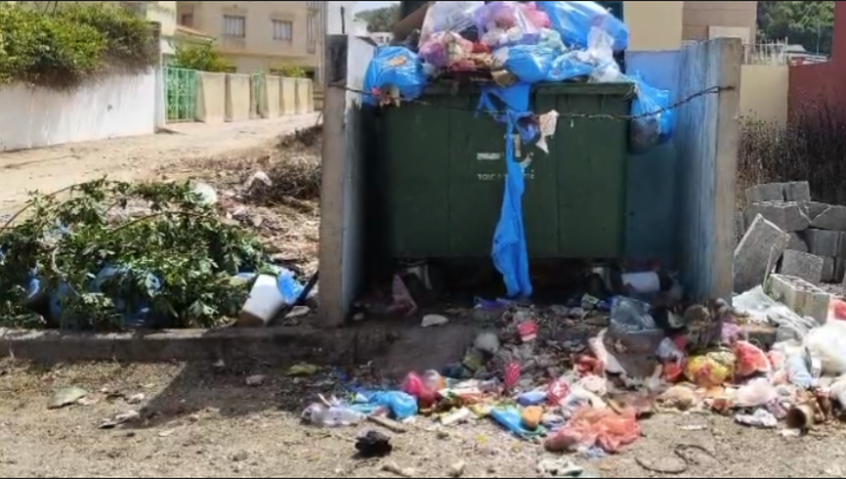 الأزبال تغزو مولاي بوسلهام