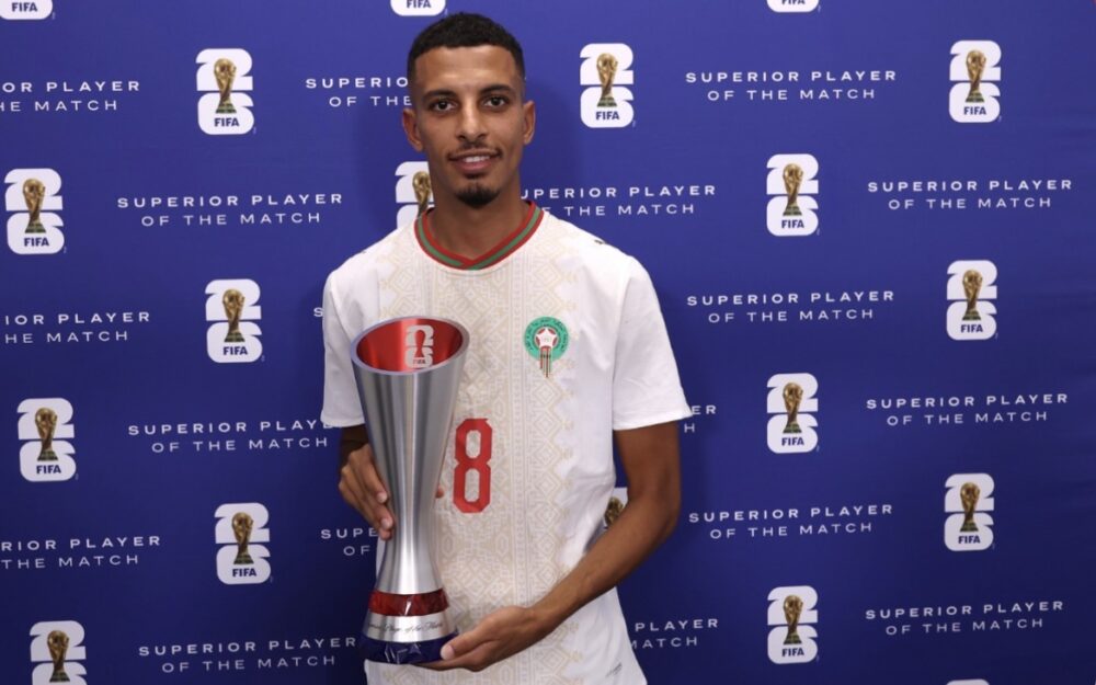 أوناحي أحسن لاعب في لقاء المغرب وكندا