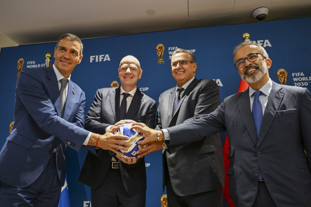 المغرب يهدد حلم إسبانيا الكبير باحتضان نهائي مونديال 2030